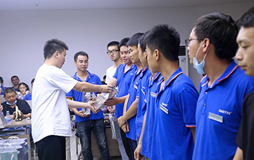 銳天科技召開2020上半年度總結(jié)大會以及員工生日會